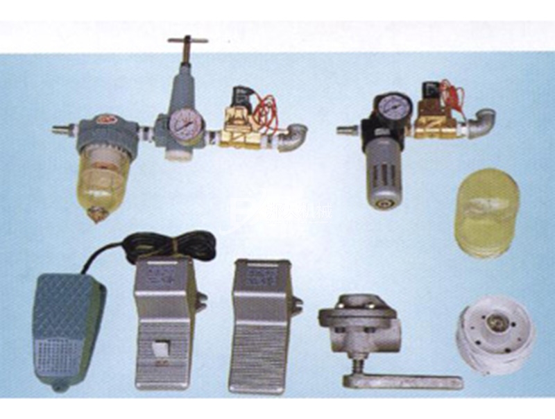 電磁閥、調(diào)壓濾水器、燈座、腳踏開(kāi)關(guān)、調(diào)砂器